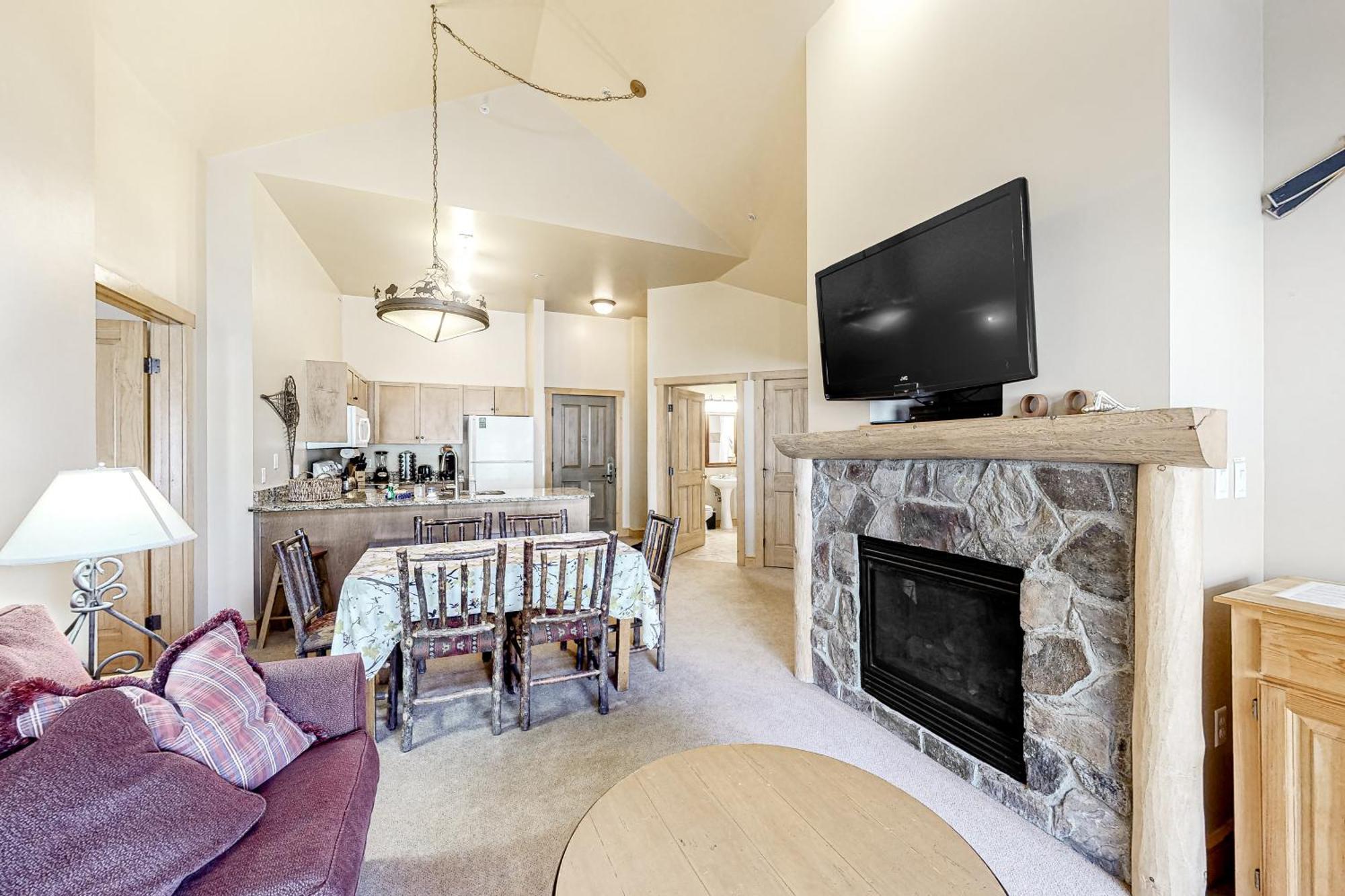 Copper Springs Apartment Copper Mountain Room photo
